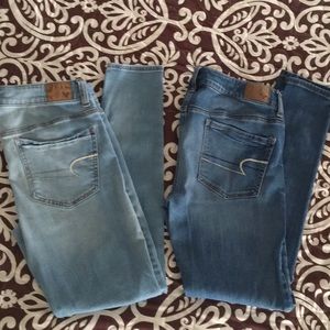 2 pair of American Eagle stretch jeans for women